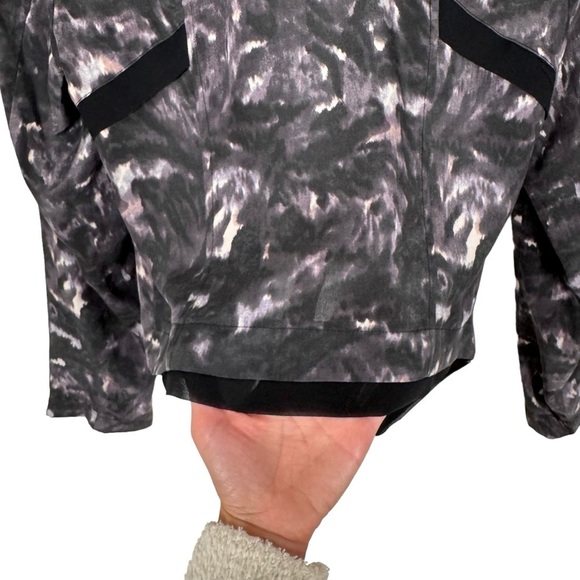 Urban Outfitters 100% Silk Blazer Jacket Medium Gray Whimsigoth Dark Floral Y2K - Picture 11 of 14